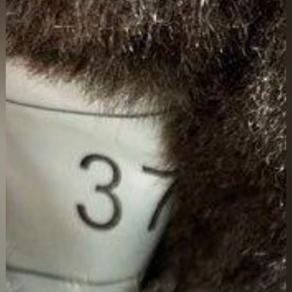 UGG® Classic Ultra Mini Boots - Burnt Cedar Size 37 ( US 6) New MSRP $159.99 - Picture 8 of 9